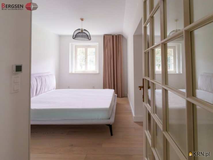 Mieszkanie  na sprzedaż, 6 pokojowe, Krynica-Zdrój, ul. K. Pułaskiego