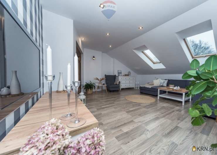 Mieszkanie  na sprzedaż, 5 pokojowe, Janowice, ul. 