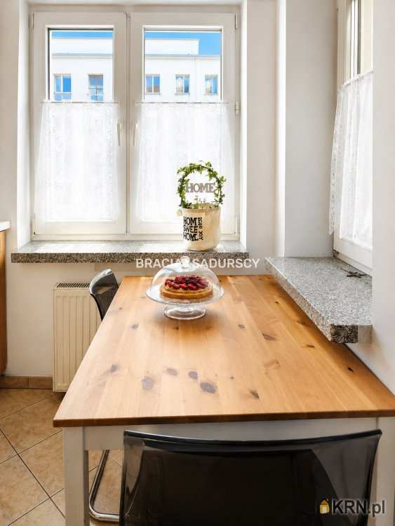 1 pokojowe, Mieszkanie  na sprzedaż, Kraków, Podgórze/Płaszów, ul. ks. W. Turka