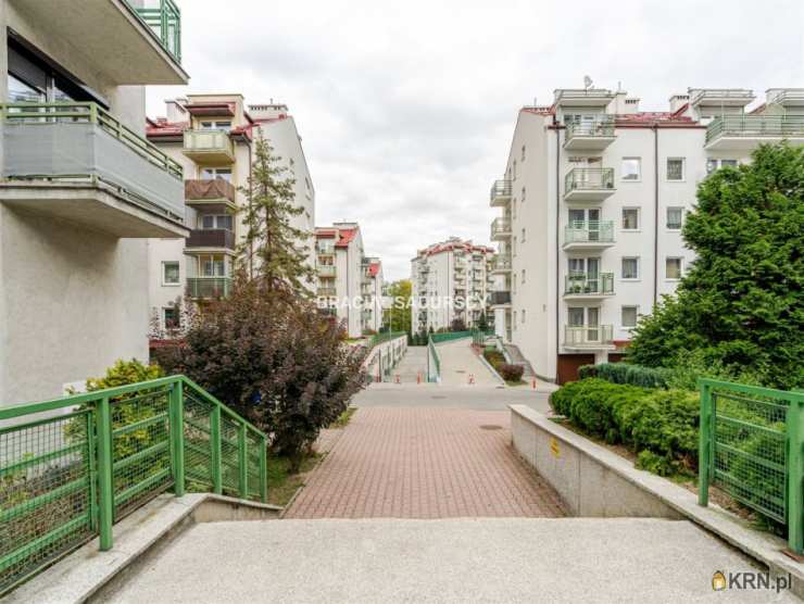 1 pokojowe, Mieszkanie  na sprzedaż, Kraków, Bieżanów-Prokocim, ul. Podłęska