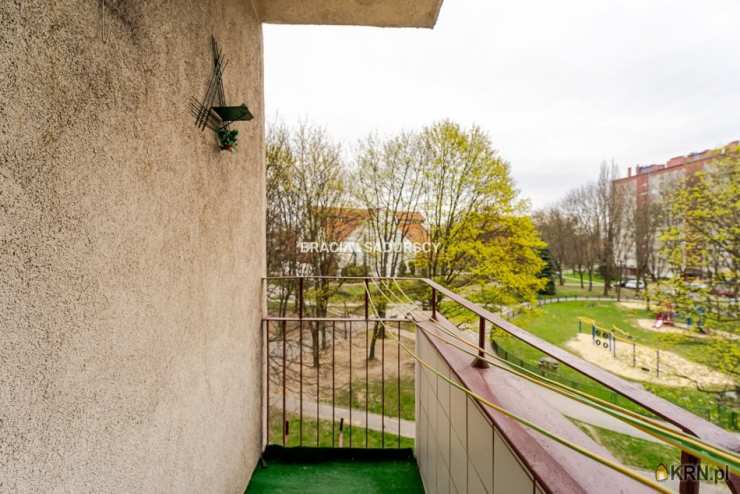 Mieszkanie  na sprzedaż, Kraków, Bieńczyce, ul. J. Strusia, 3 pokojowe