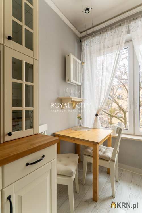 Mieszkanie  na sprzedaż, Warszawa, Śródmieście, ul. , 2 pokojowe