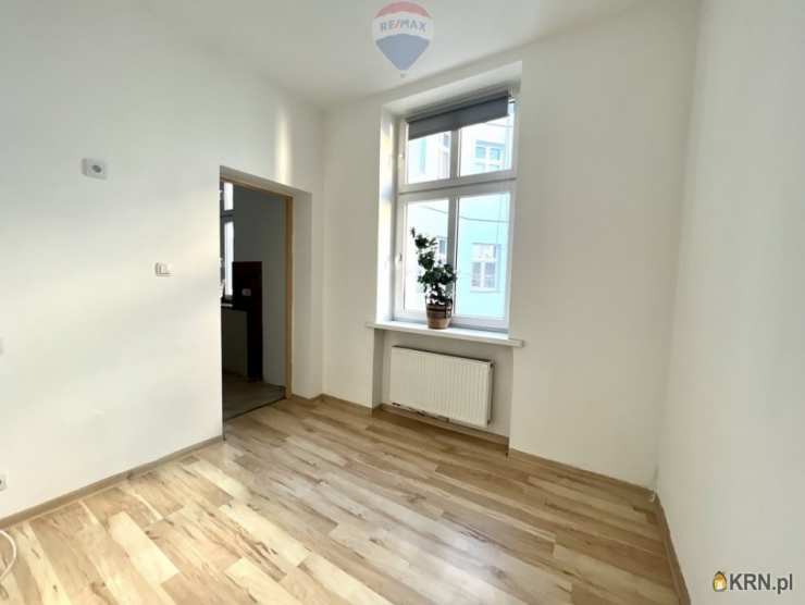 2 pokojowe, Gniezno, ul. , Mieszkanie  na sprzedaż