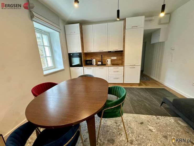 Mieszkanie  na sprzedaż, 3 pokojowe, Krynica-Zdrój, ul. K. Pułaskiego