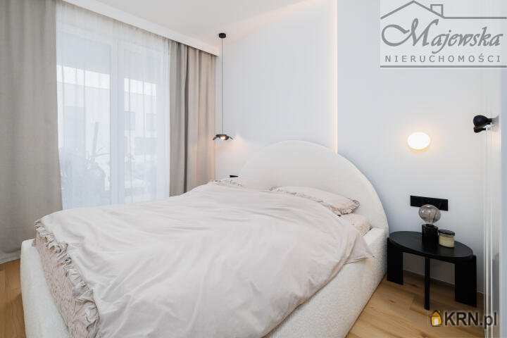 3 pokojowe, Kraków, Podgórze, ul. , Mieszkanie  na sprzedaż