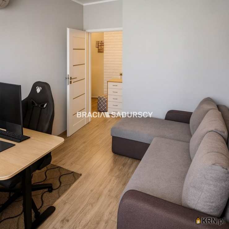 3 pokojowe, Kraków, Czyżyny, ul. , Mieszkanie  na sprzedaż