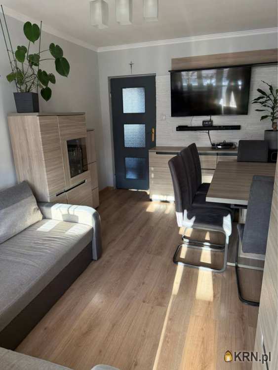 Mieszkanie  na sprzedaż, Poniatowa, ul. , 4 pokojowe