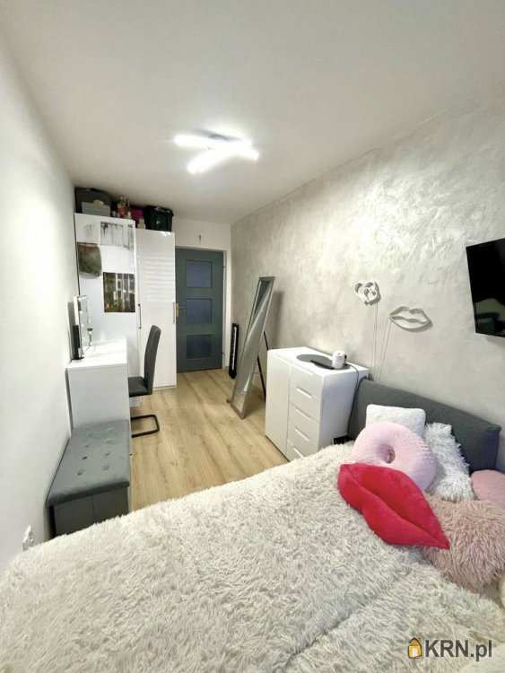 4 pokojowe, Mieszkanie  na sprzedaż, Poniatowa, ul. 