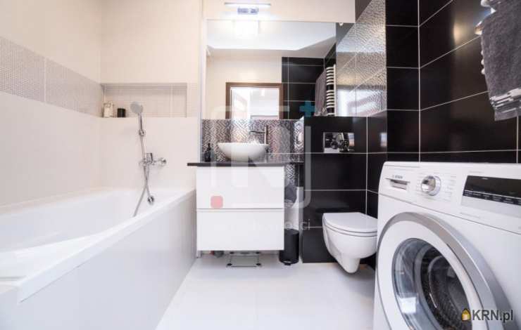 Łomianki, ul. , 3 pokojowe, Mieszkanie  na sprzedaż