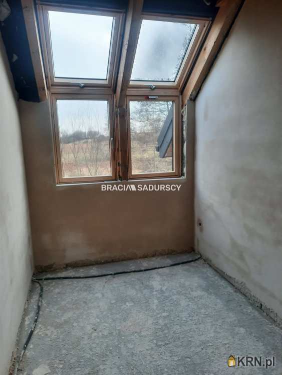 4 pokojowe, Mników, ul. , Mieszkanie  na sprzedaż