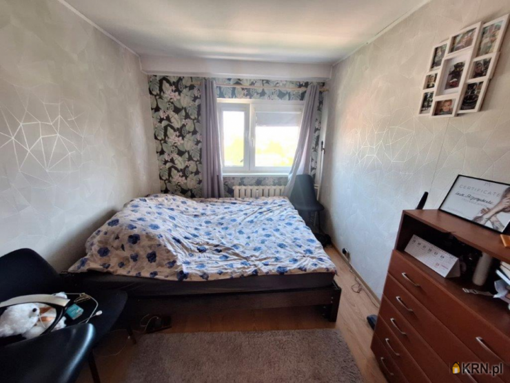 3 pokojowe, pow. Oławski, ul. , Mieszkanie  na sprzedaż