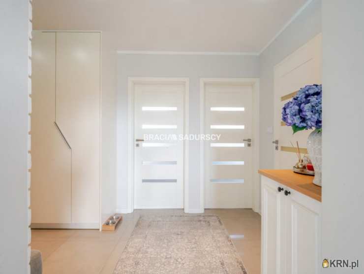 3 pokojowe, Kalwaria Zebrzydowska, ul. W. Broniewskiego, Mieszkanie  na sprzedaż