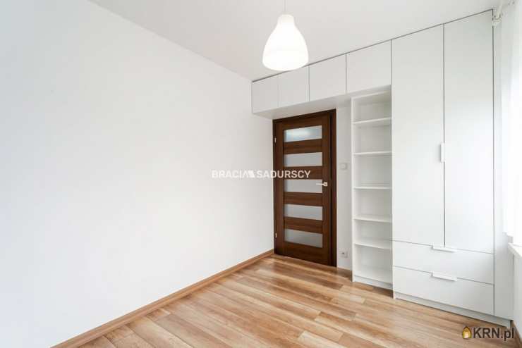 Skawina, ul. M. Kopernika, Mieszkanie  na sprzedaż, 4 pokojowe