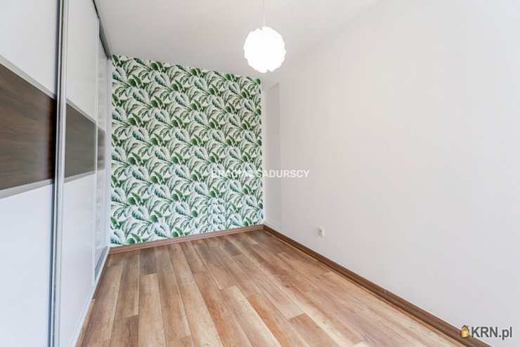 4 pokojowe, Skawina, ul. M. Kopernika, Mieszkanie  na sprzedaż