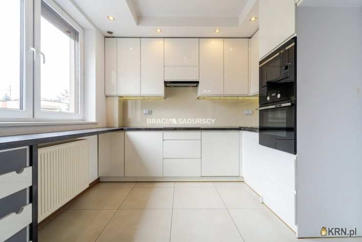 4 pokojowe, Skawina, ul. M. Kopernika, Mieszkanie  na sprzedaż