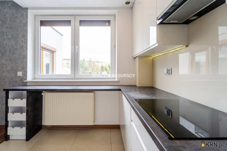 Mieszkanie  na sprzedaż, 4 pokojowe, Skawina, ul. M. Kopernika