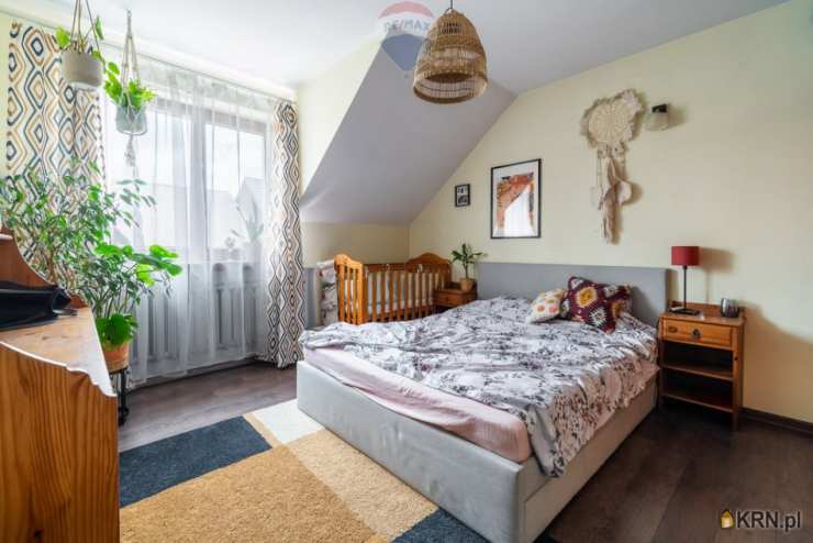 Mieszkanie  do wynajęcia, Nowy Targ, ul. , 4 pokojowe