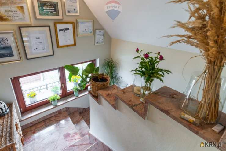 Mieszkanie  do wynajęcia, 4 pokojowe, Nowy Targ, ul. 