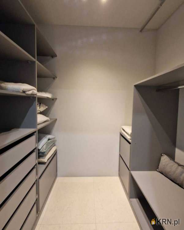 3 pokojowe, pow. Poznański, ul. , Mieszkanie  na sprzedaż