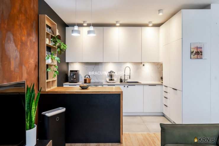 4 pokojowe, Modlniczka, ul. Kasztanowa, Mieszkanie  na sprzedaż