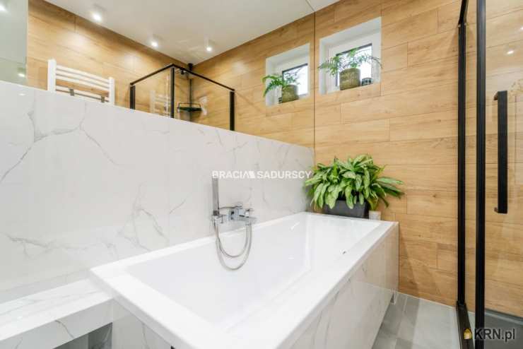 Modlniczka, ul. Kasztanowa, 4 pokojowe, Mieszkanie  na sprzedaż