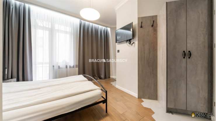 Kraków, Stare Miasto/Śródmieście, ul. Z. Krasińskiego, 3 pokojowe, Mieszkanie  na sprzedaż