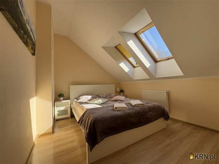 4 pokojowe, Karpacz, ul. Komuny Paryskiej, Mieszkanie  na sprzedaż