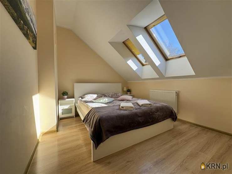 4 pokojowe, Mieszkanie  na sprzedaż, Karpacz, ul. Komuny Paryskiej