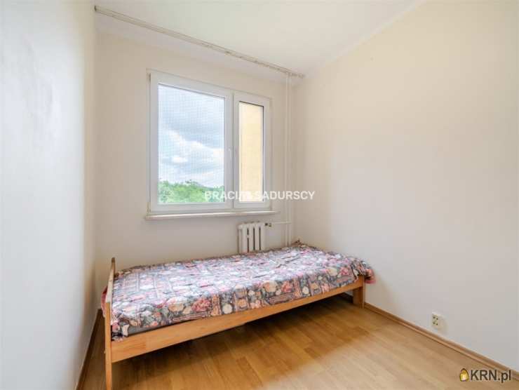 4 pokojowe, Kraków, Czyżyny, ul. Dywizjonu 303, Mieszkanie  na sprzedaż