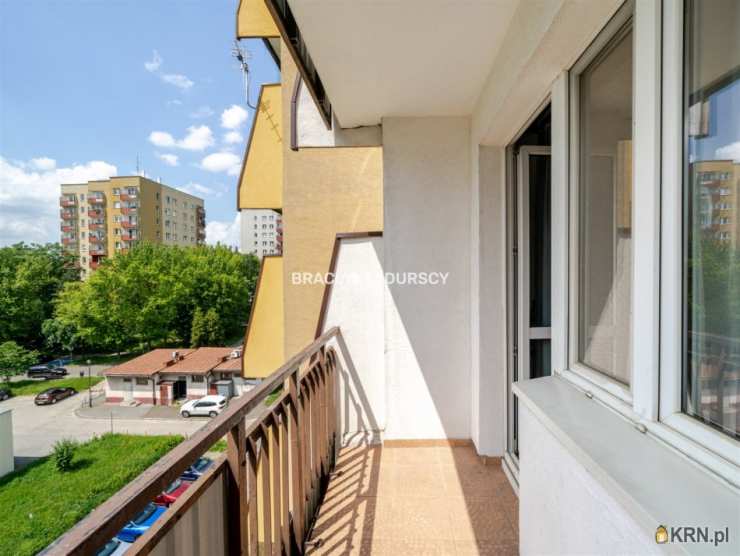 Mieszkanie  na sprzedaż, 4 pokojowe, Kraków, Czyżyny, ul. Dywizjonu 303