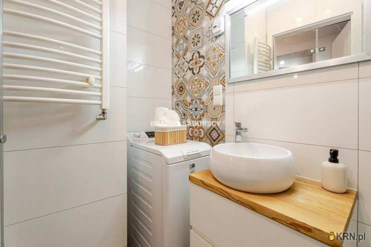 Kraków, Podgórze/Stare Podgórze, ul. Targowa, 4 pokojowe, Mieszkanie  na sprzedaż