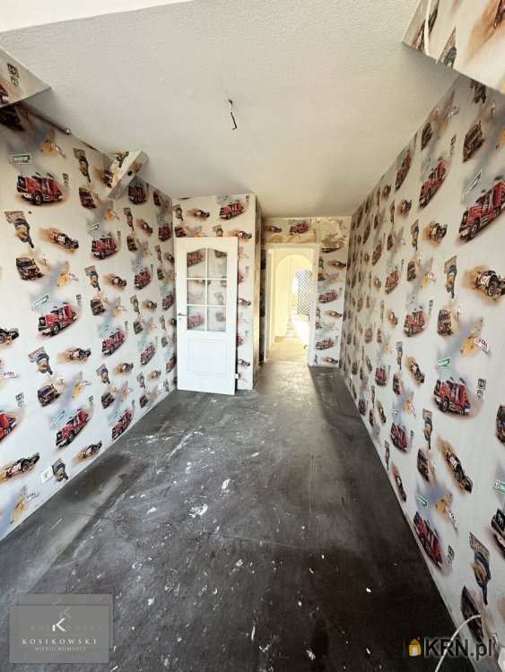 5 pokojowe, Bierutów, ul. J. Słowackiego, Mieszkanie  na sprzedaż