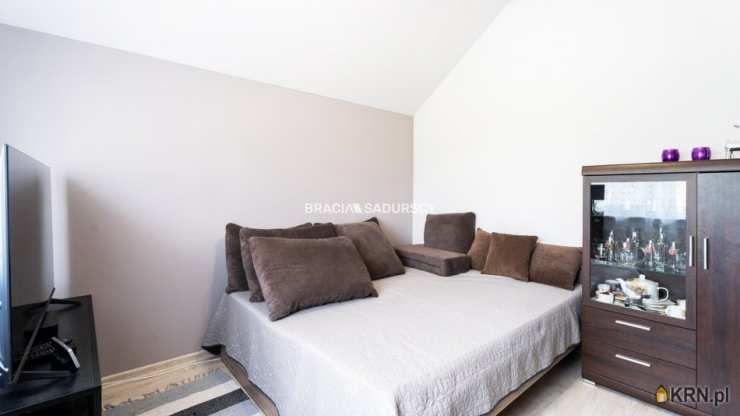 4 pokojowe, Tomaszowice, ul. Kolberga, Mieszkanie  na sprzedaż