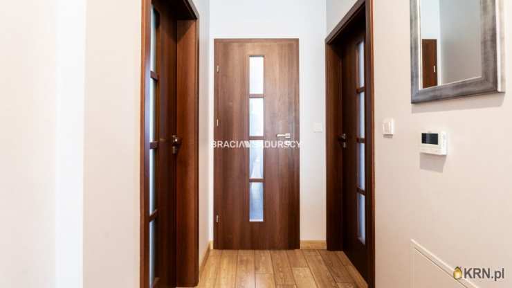 4 pokojowe, Tomaszowice, ul. Kolberga, Mieszkanie  na sprzedaż