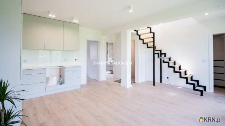 4 pokojowe, Strumiany, ul. , Mieszkanie  na sprzedaż