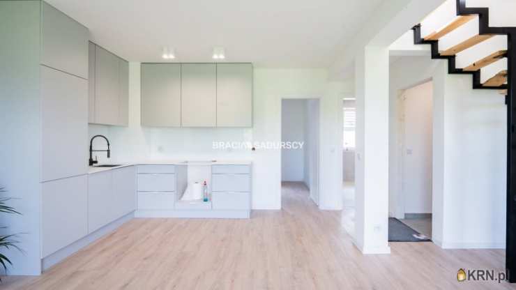 4 pokojowe, Mieszkanie  na sprzedaż, Strumiany, ul. 