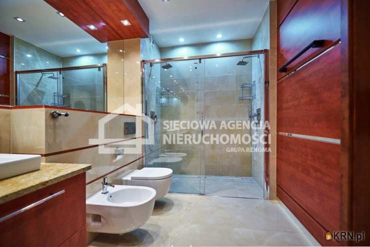 Mieszkanie  do wynajęcia, Gdynia, Śródmieście, ul. A. Hryniewickiego, 3 pokojowe