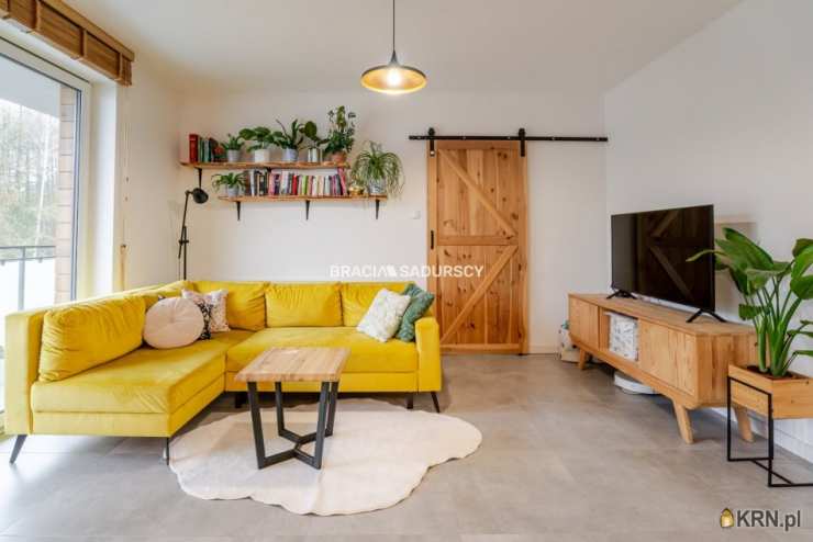 4 pokojowe, Bochnia, ul. Podedworze, Mieszkanie  na sprzedaż