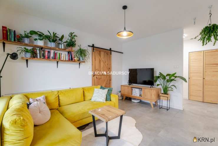 4 pokojowe, Bochnia, ul. Podedworze, Mieszkanie  na sprzedaż