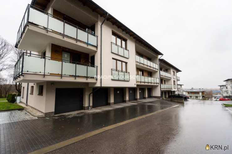 4 pokojowe, Mieszkanie  na sprzedaż, Bochnia, ul. Podedworze