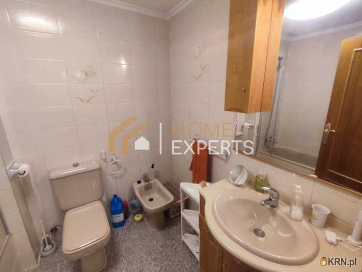 4 pokojowe, Mieszkanie  na sprzedaż, , ul. 