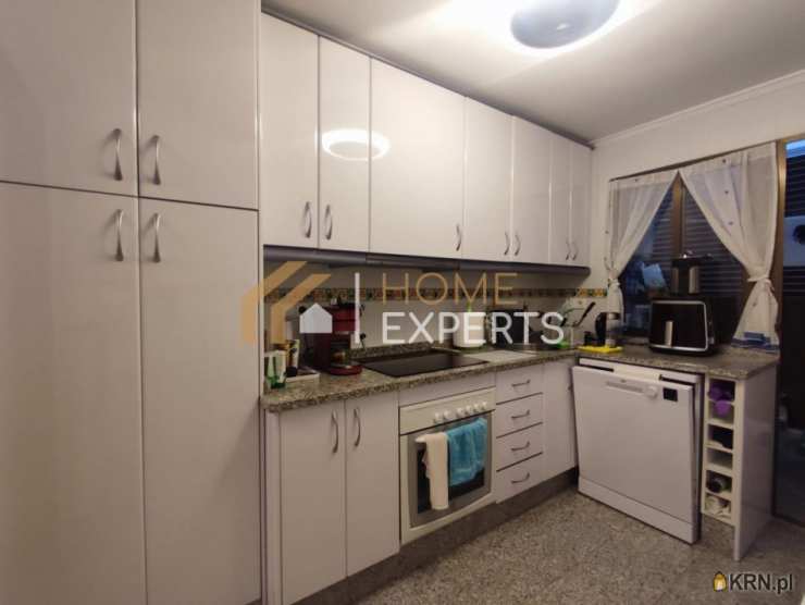 4 pokojowe, Mieszkanie  na sprzedaż, , ul. 