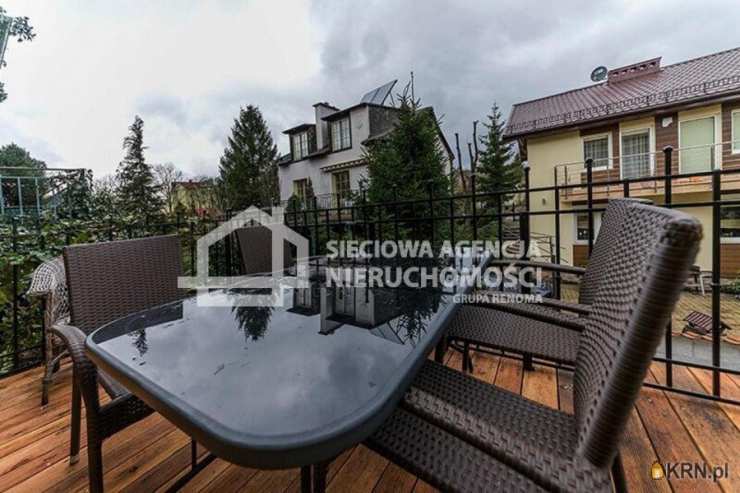 Mieszkanie  do wynajęcia, Gdynia, Orłowo, ul. Bytomska, 3 pokojowe