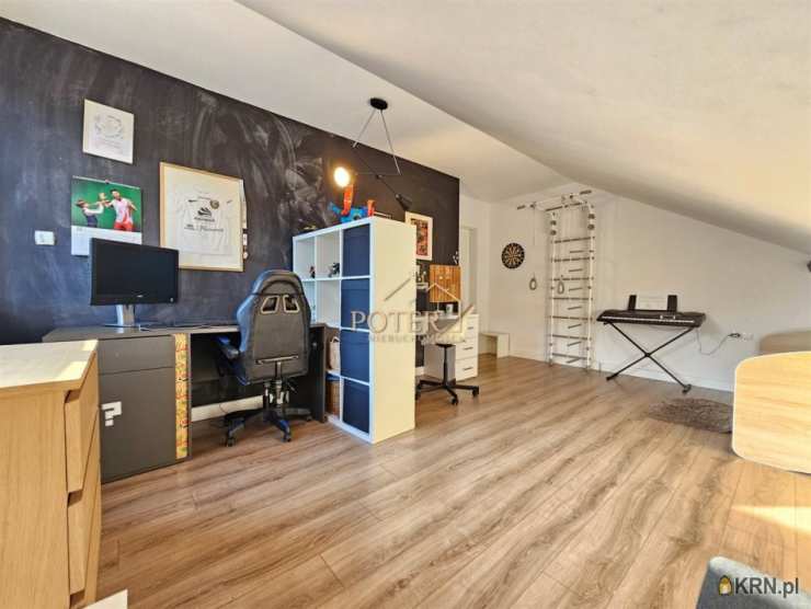 Trzebnica, ul. , 4 pokojowe, Mieszkanie  na sprzedaż