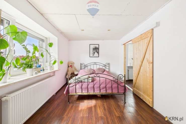 Mieszkanie  na sprzedaż, Wiązów, ul. , 4 pokojowe