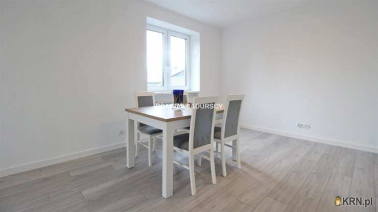 Oleśnica, ul. , Mieszkanie  na sprzedaż, 4 pokojowe