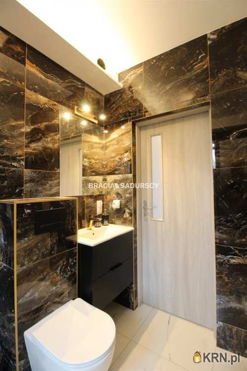 Oleśnica, ul. , 4 pokojowe, Mieszkanie  na sprzedaż