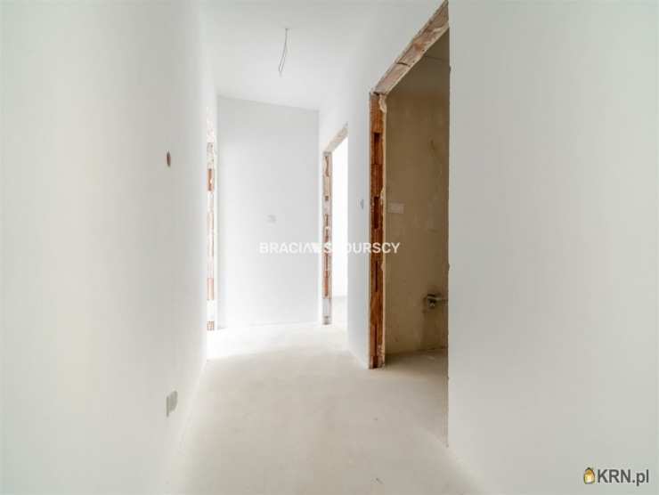 Kokotów, ul. , Mieszkanie  na sprzedaż, 5 pokojowe