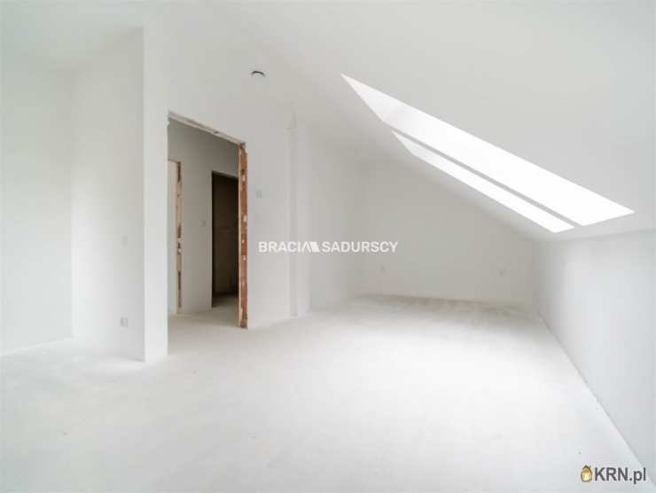 Kokotów, ul. , Mieszkanie  na sprzedaż, 5 pokojowe