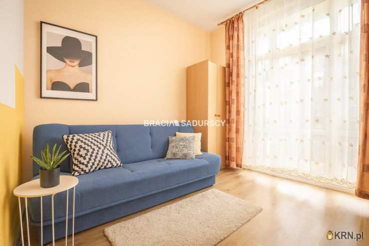 4 pokojowe, Kraków, Stare Miasto, ul. M. Zyblikiewicza, Mieszkanie  na sprzedaż